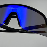 عینک آفتابی اسپرت اوکلی OAKLEY مدل SUTRO فریم مشکی عدسی آبی