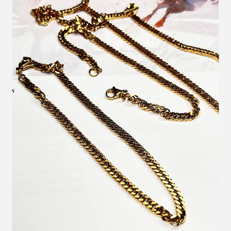 ست گردنبند و دستبند مردانه طرح کارتیر Cartier جنس استیل عیار 316 رنگ کاملا ثابت کد ztk (پس کرایه)