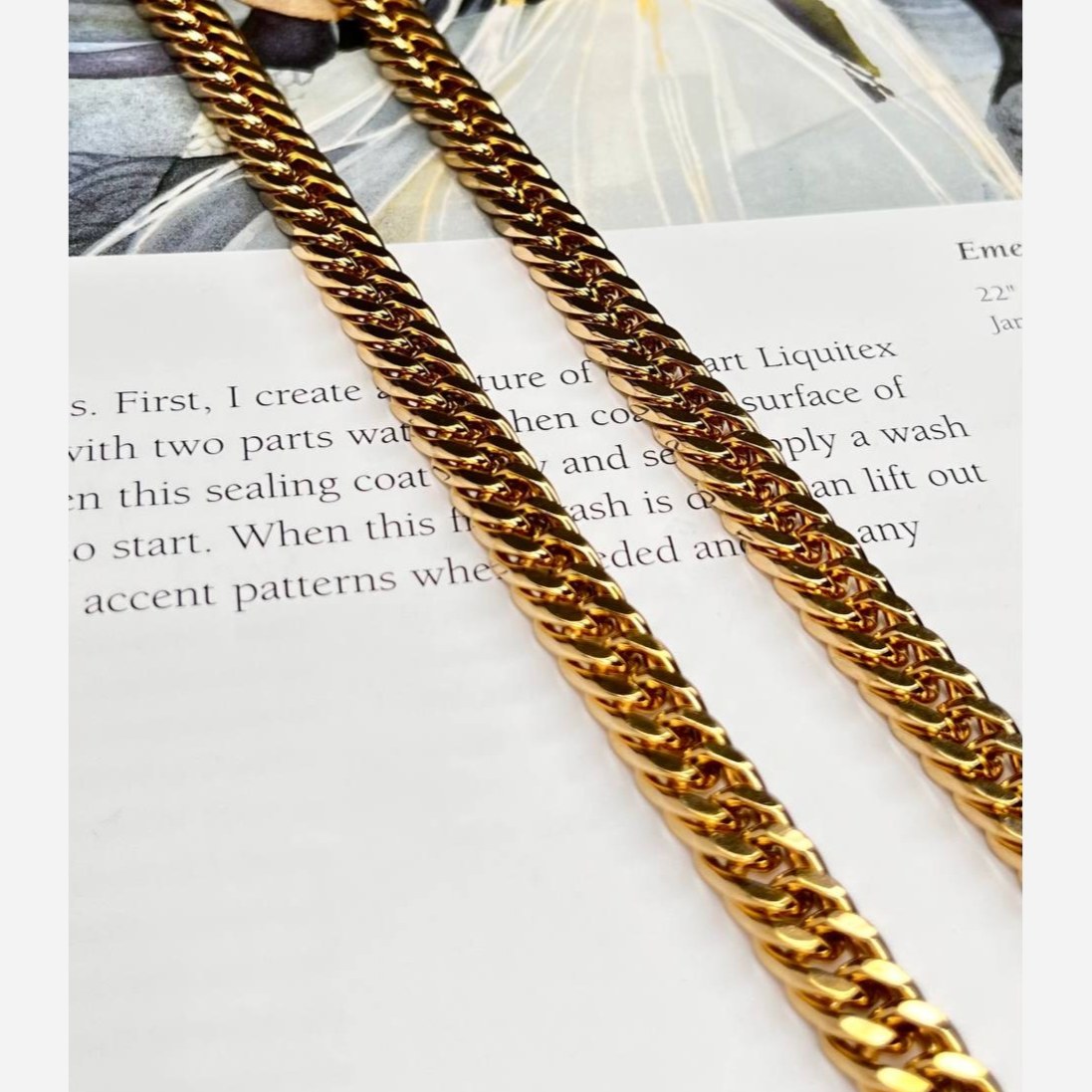 گردنبند مردانه مدل کارتیه Cartier جنس استیل عیار 316 رنگ ثابت کد ztk (پس کرایه)