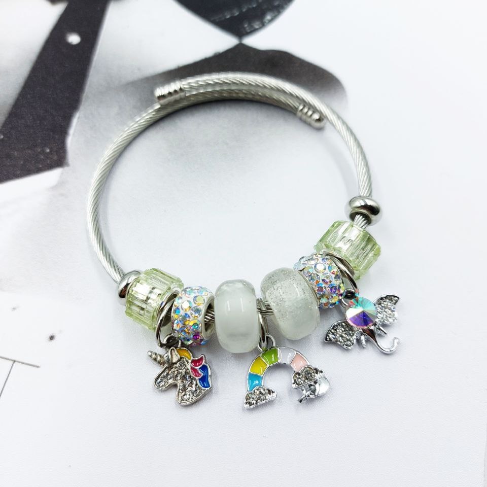 دستبند زنانه طرح پاندورا آویز دار نگین دار در تنوع و رنگبندی بالا رنگ ثابت کد mp (پس کرایه)