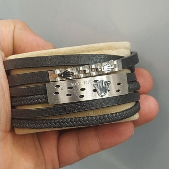 دستبند چرمی قفل و پلاک استیل مردانه طرح گوچی Gucci کیفیت چرم عالی تنوع طرح رنگ ثابت کد bn (پس کرایه)