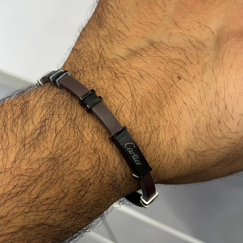 دستبند چرمی قفل و پلاک استیل مردانه مونت بلنک Montblanc کیفیت چرم عالی تنوع طرح رنگ ثابت کدbn (پس کرایه)