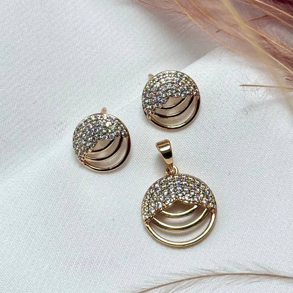 نیم ست گردنبند و گوشواره ژوپینگ زنانه طرح تک مروارید تنوع طرح رنگ ثابت کد sm (پس کرایه)