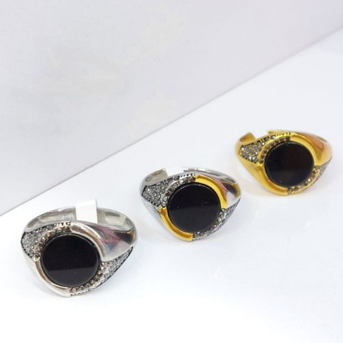 انگشتر مردانه استیل طرح نگین گرد مشکی و رکاب نگین تنوع رنگ سایز بندی 9 تا 12 رنگ ثابت کد mp