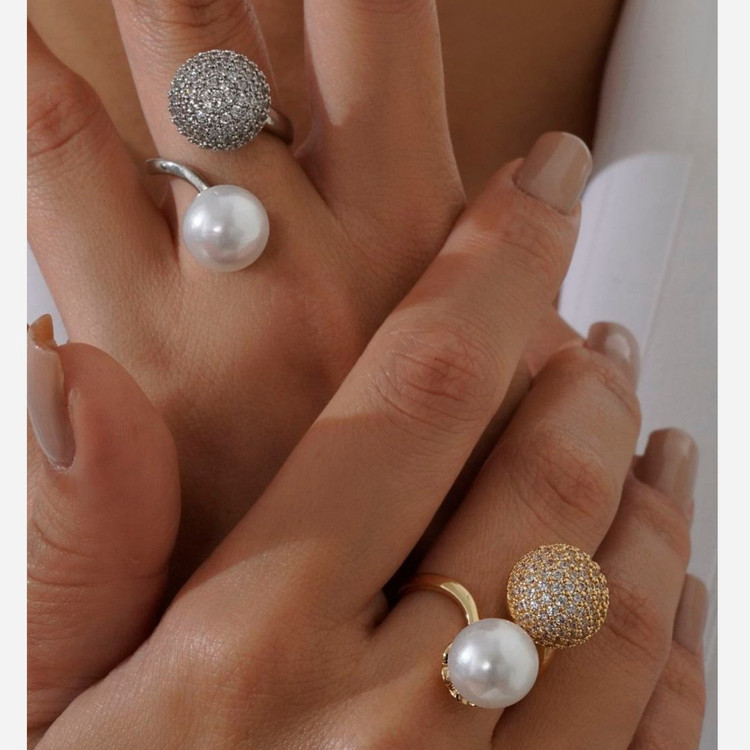انگشتر زنانه جواهری طرح زنجیر کارتیری نگین دار فری سایز freesize رنگ ثابت در تنوع طرح کد mp