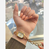 ساعت زنانه مارک Chanel 120014002260