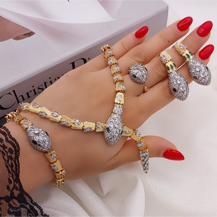 سرویس زنانه جواهری طرح( مار )جدید