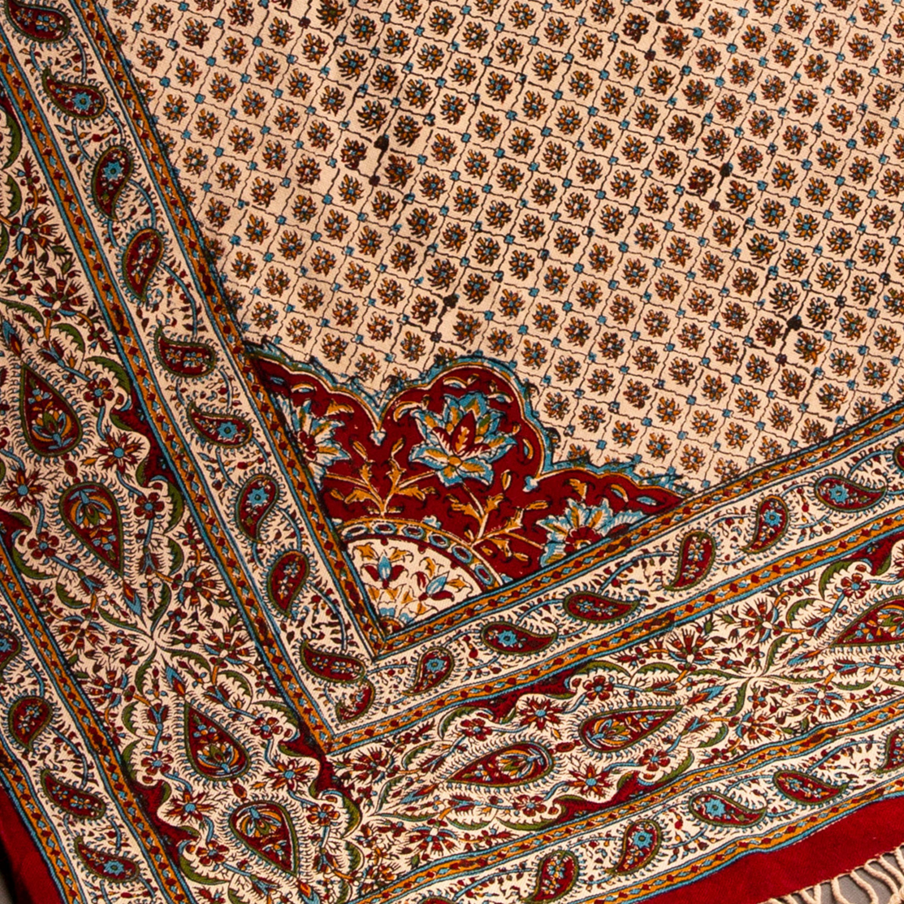 رومیزی قلمکار 6 نفره طرح زنبوری