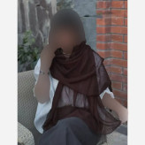 شال پلیسه دور نوار دوزی مجلسی و اسپرت ابعاد 180 در 68 سانتیمتر