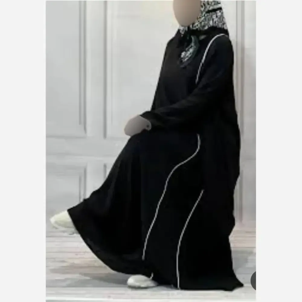 عبای زنانه مدل فرحناز جنس الیزه درجه یک فری سایز تا 50