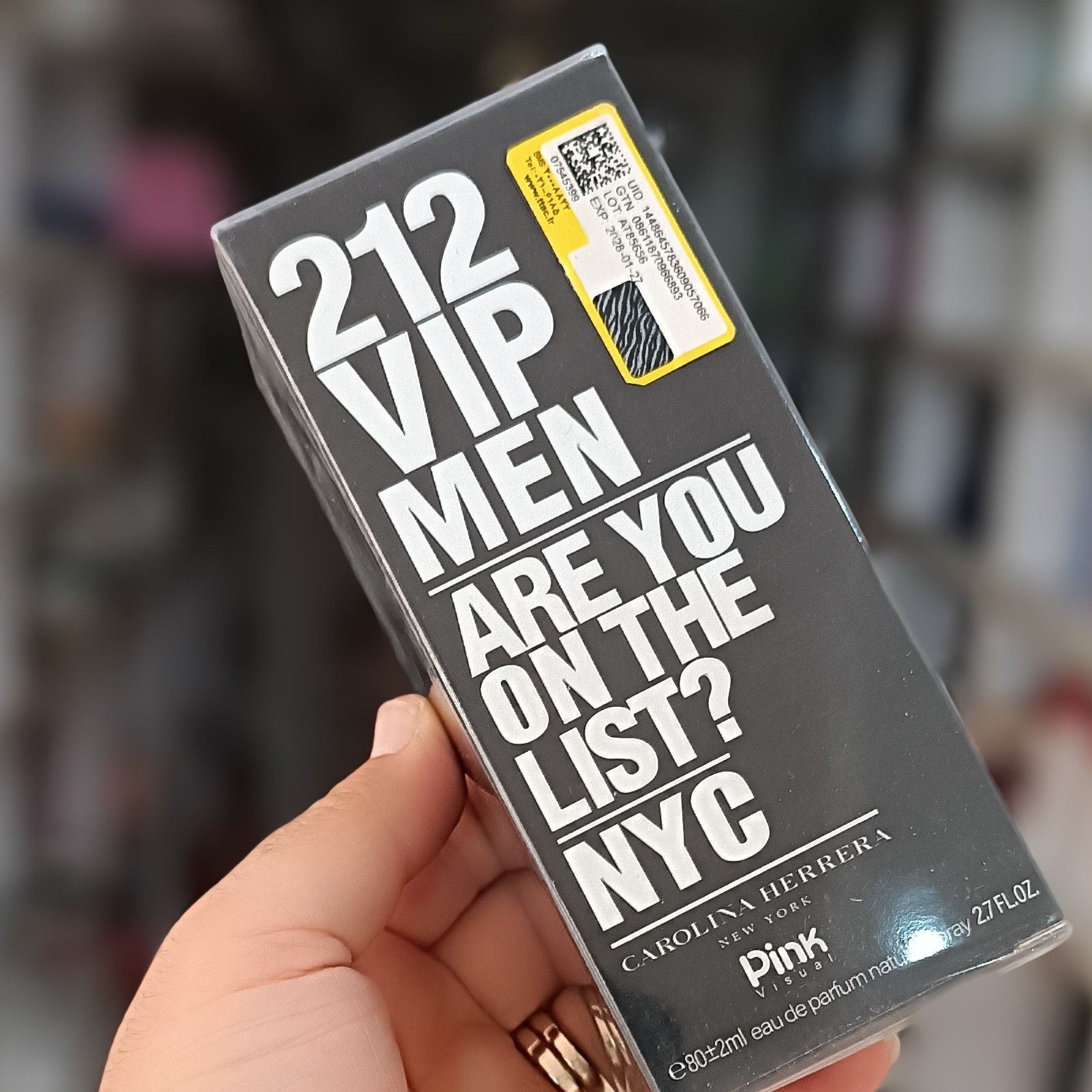 ادکلن 212 vip لیبل دار عطر مردانه خوشبو