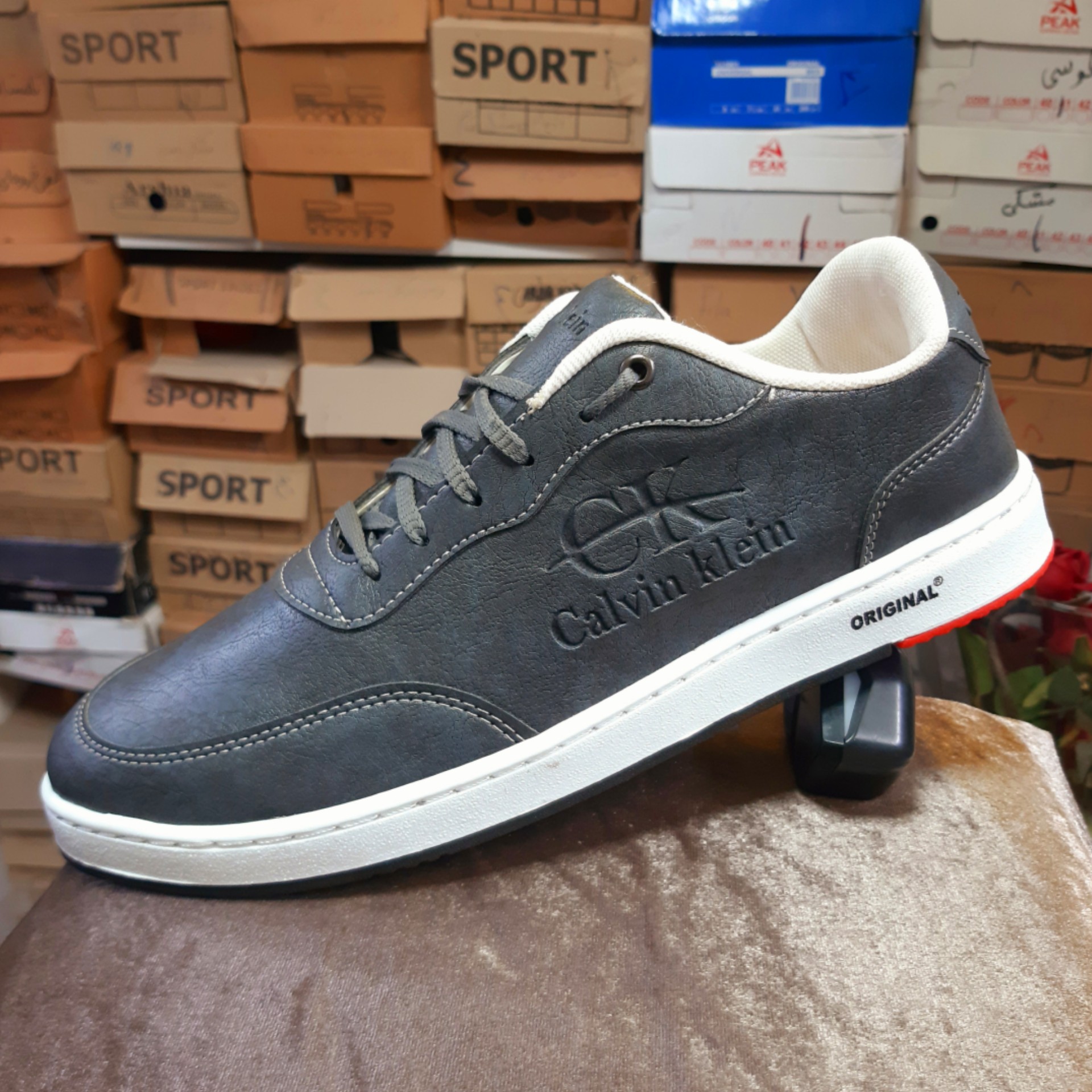 کفش مردانه کلاسیک کلوین 41 تا 44 کفش طوسی