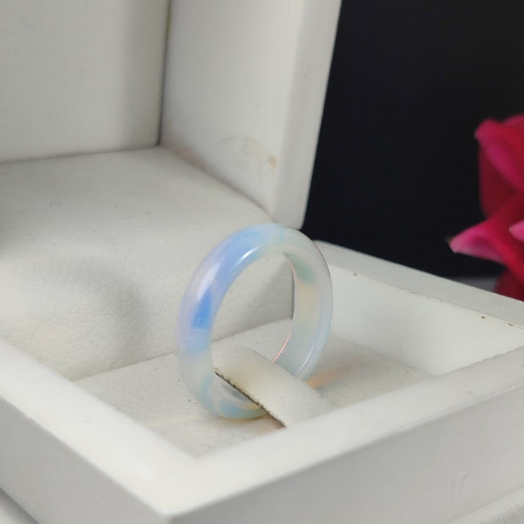 حلقه طرح اوپال زنانه شیک: رقص نور و جادو در دستان شما کد 3781