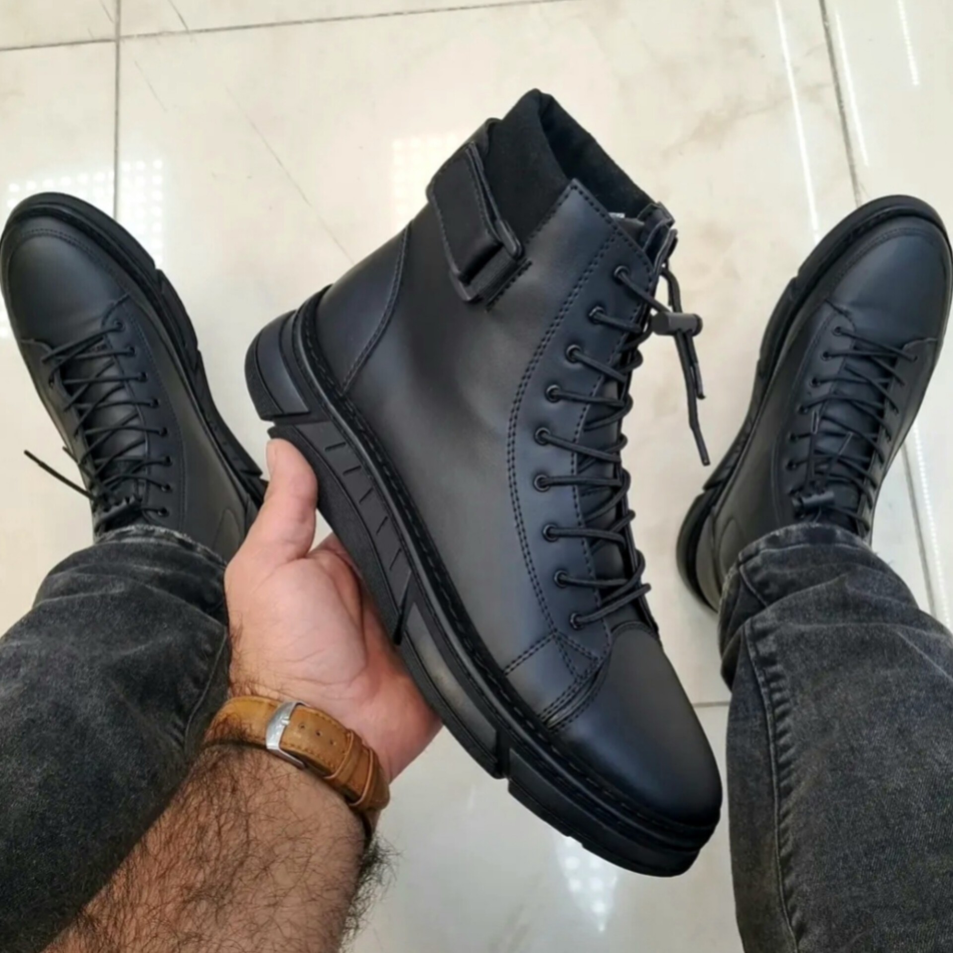 بوت بزرگپا مردانه Dior (کیفیتA+)