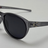 عینک آفتابی پلاریزه اوکلی Oakley طوسی عدسی مشکی گرد کد TO4910 (ارسال رایگان)